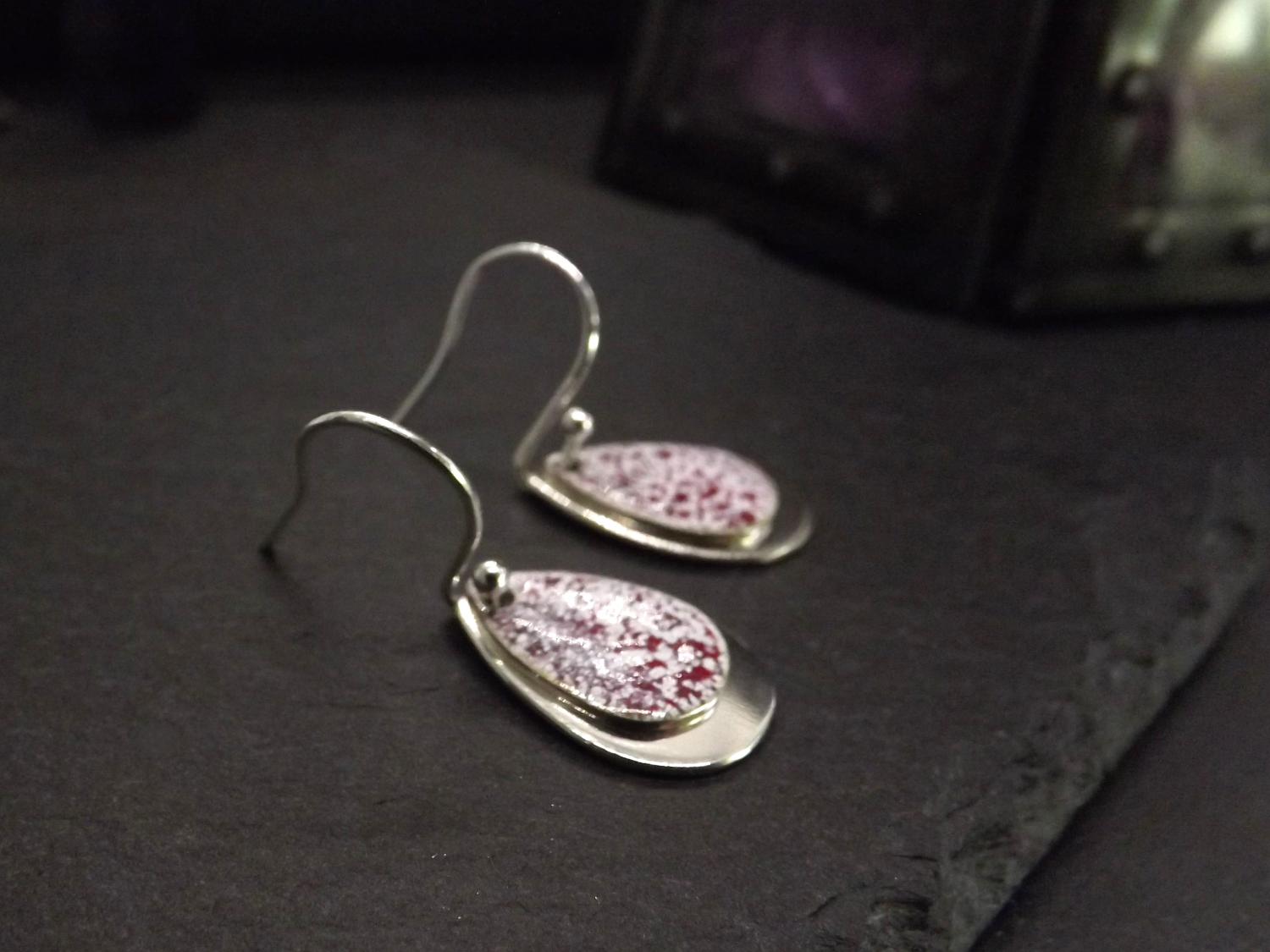 Red White Enamelled Silver Teardrop Earrings