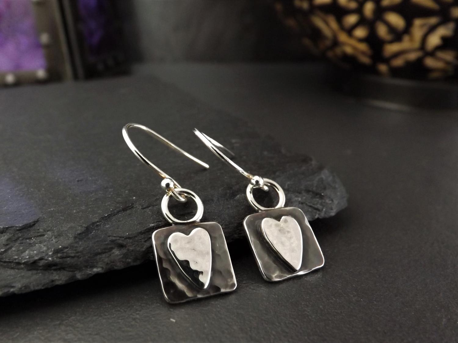 Hammered Hearts on Square Silver Dangly Earrings