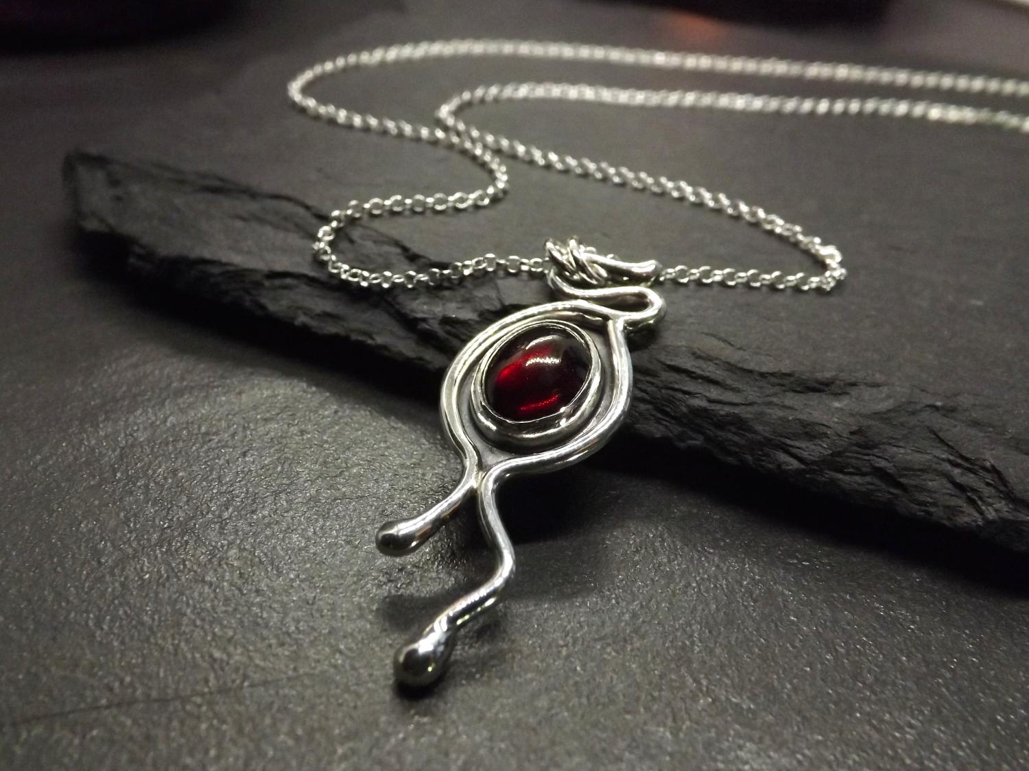 Garnet Asymmetric Silver Pendant Necklace