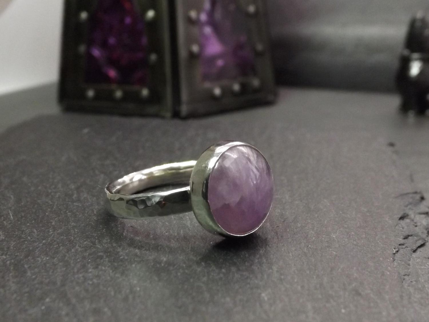 Lavender Amethyst Hammered Silver Ring, size S